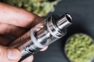 Crafting Your Own Cannabis Glycerine Tincture